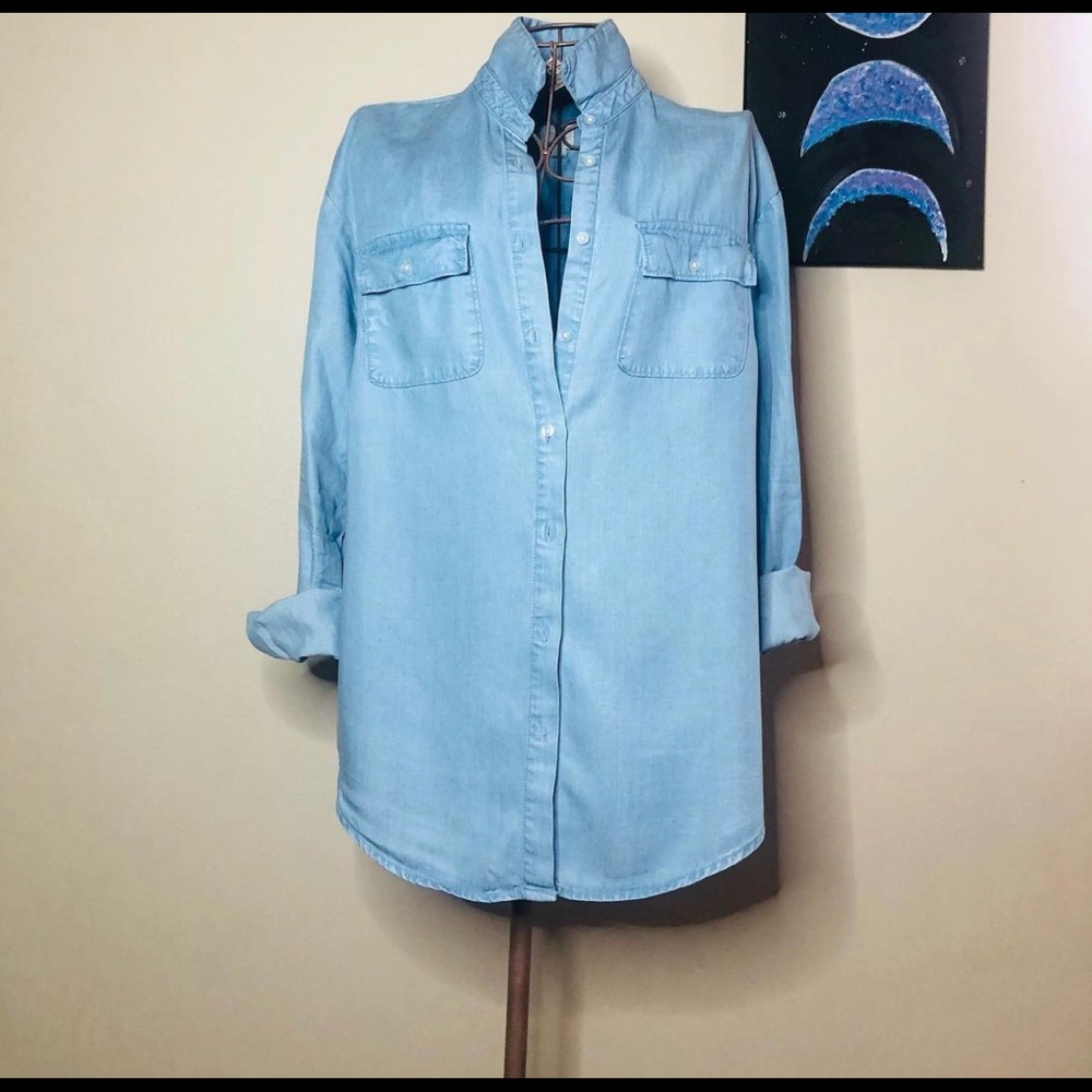Soft chambray women’s button down